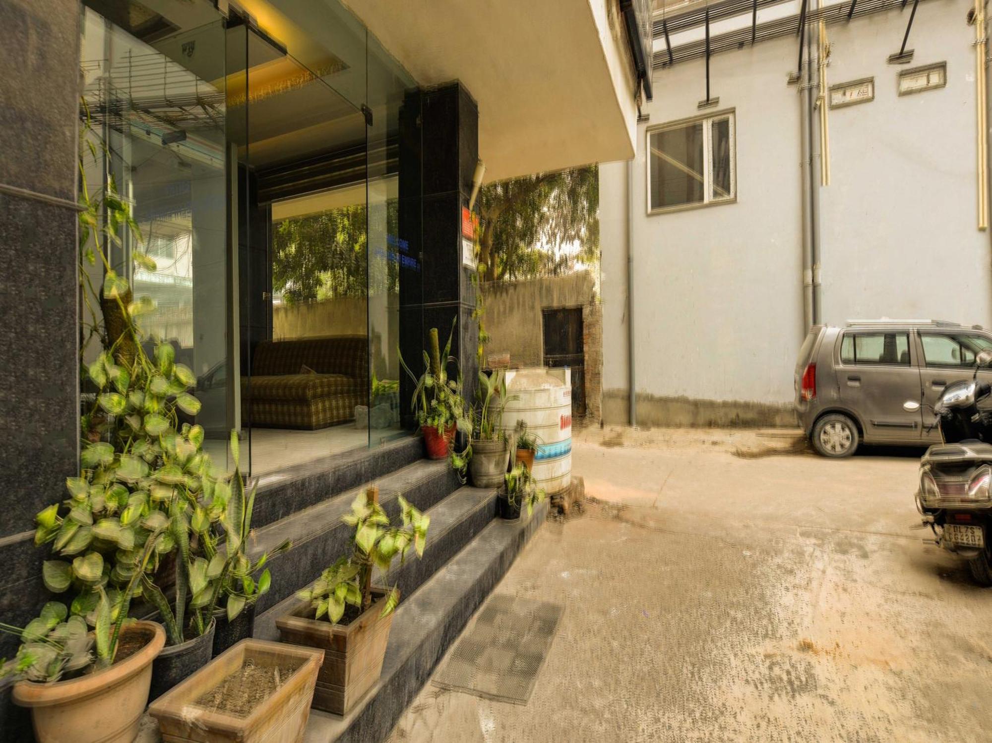 Hotel Oyo West India
